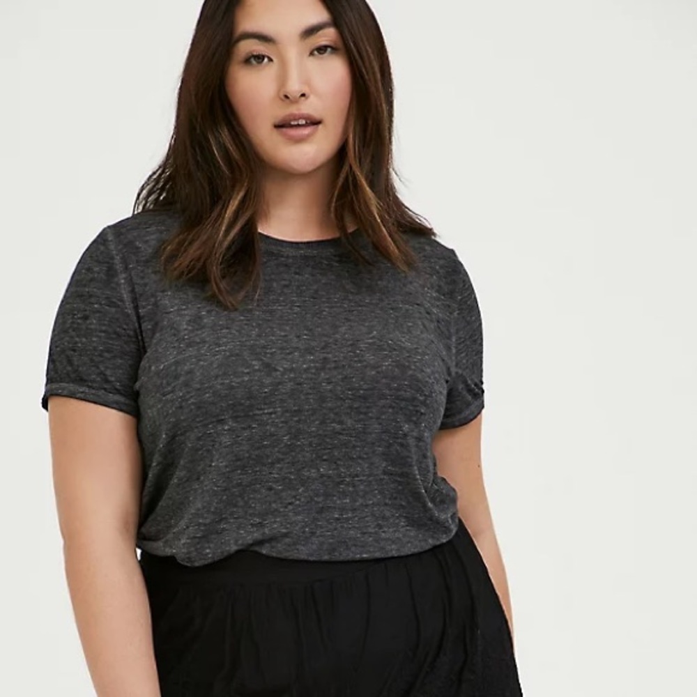Torrid grey t shirt